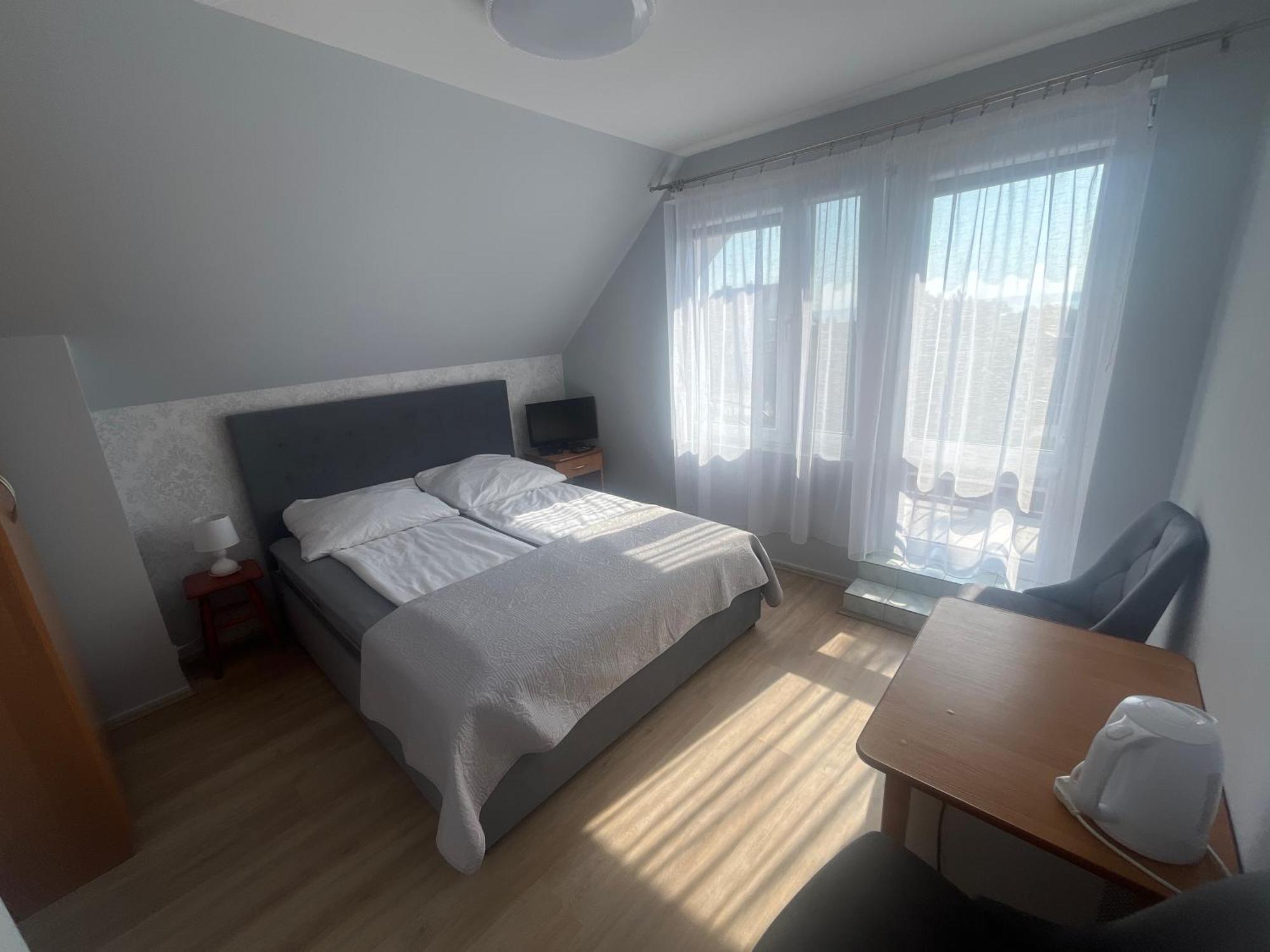 Hotel Dom Muszelka Krynica Morska Esterno foto